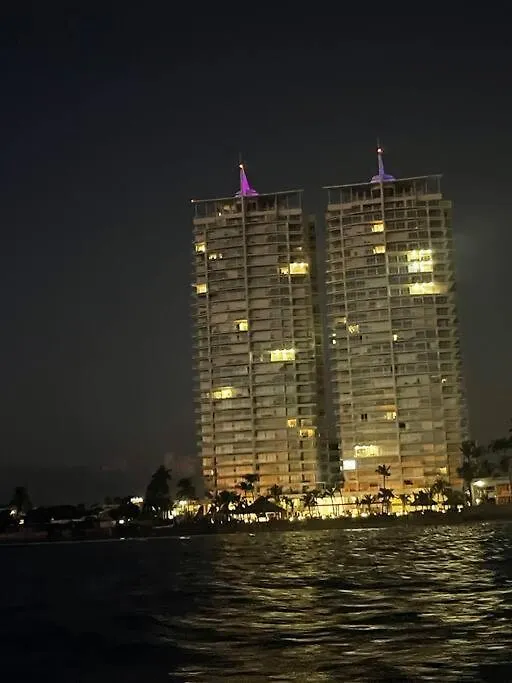 Condo De Lujo En Playa Zona Dorada Camino Al Mar Mazatlán Mexique
